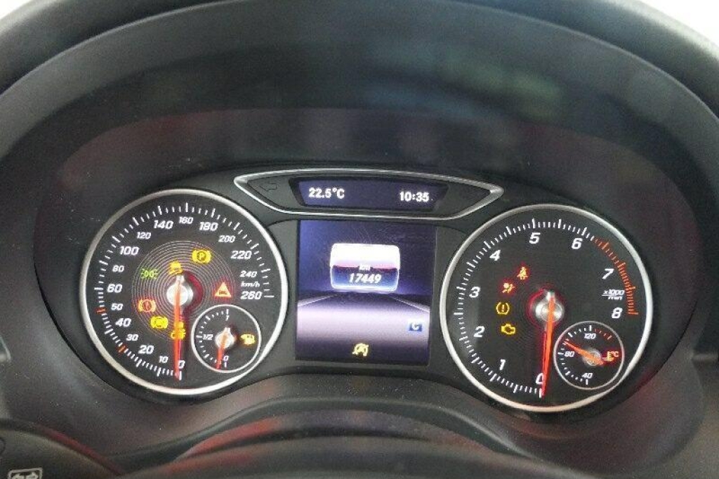 Mercedes-Benz GLA-Class 2019 фото 6