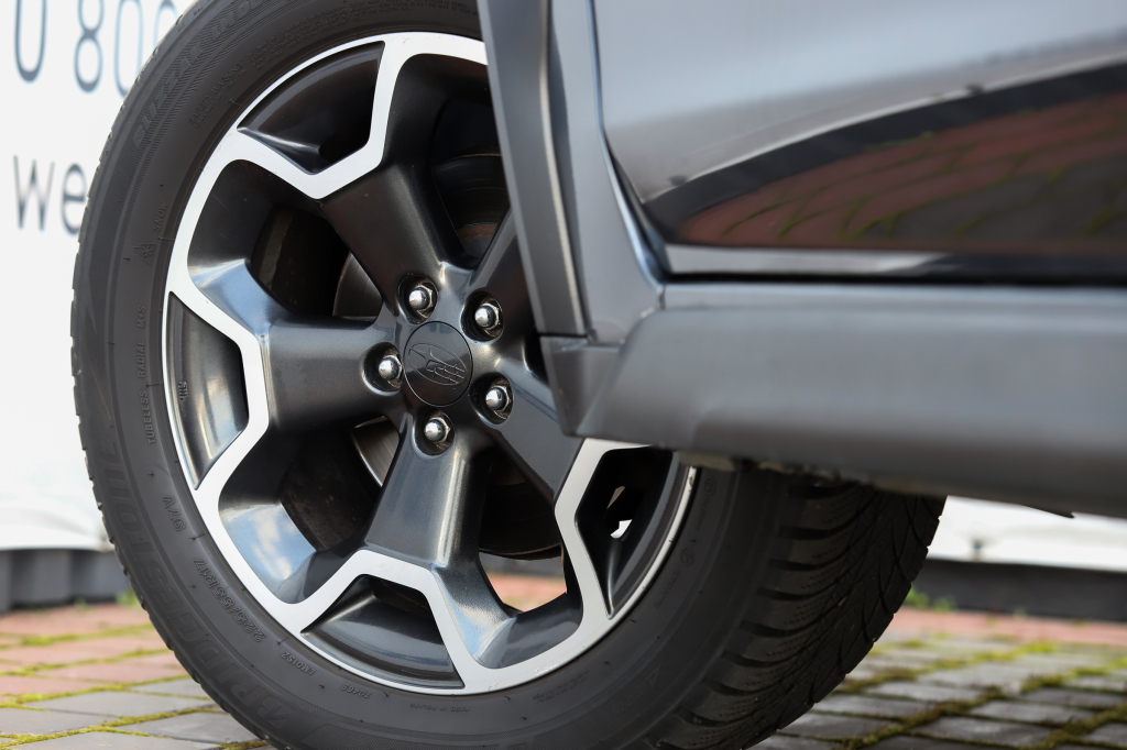 Subaru XV 2014 фото 12