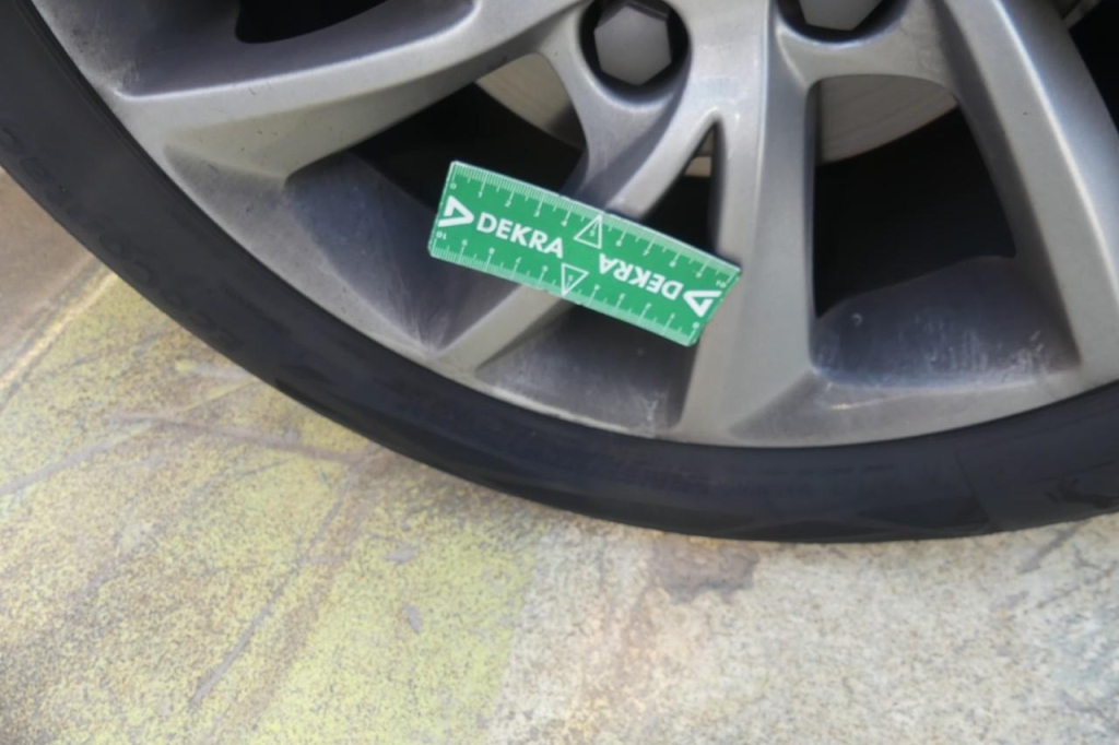 Opel Astra 2020 фото 9