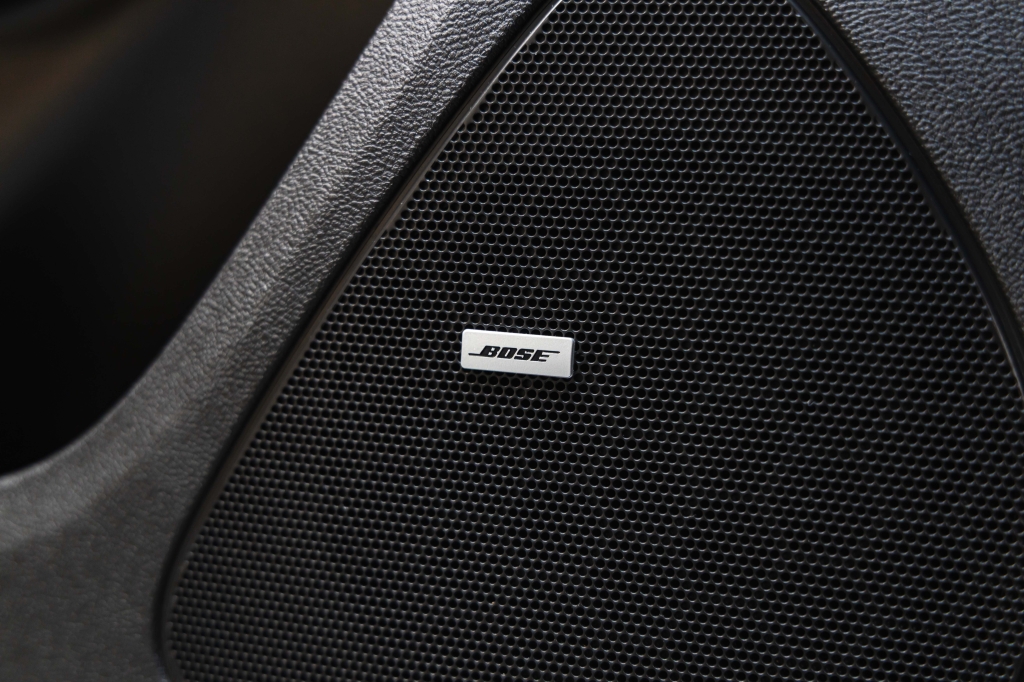 Opel Ampera 2011 фото 22