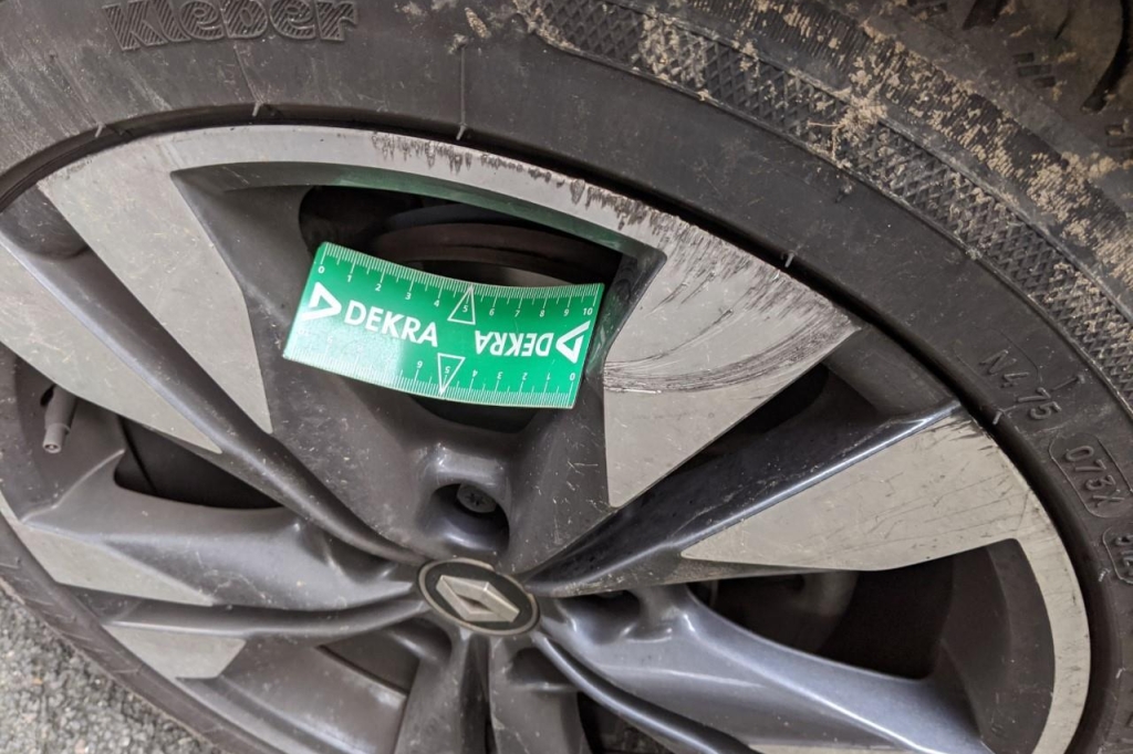 Renault Megane Grandtour 2019 photo 13