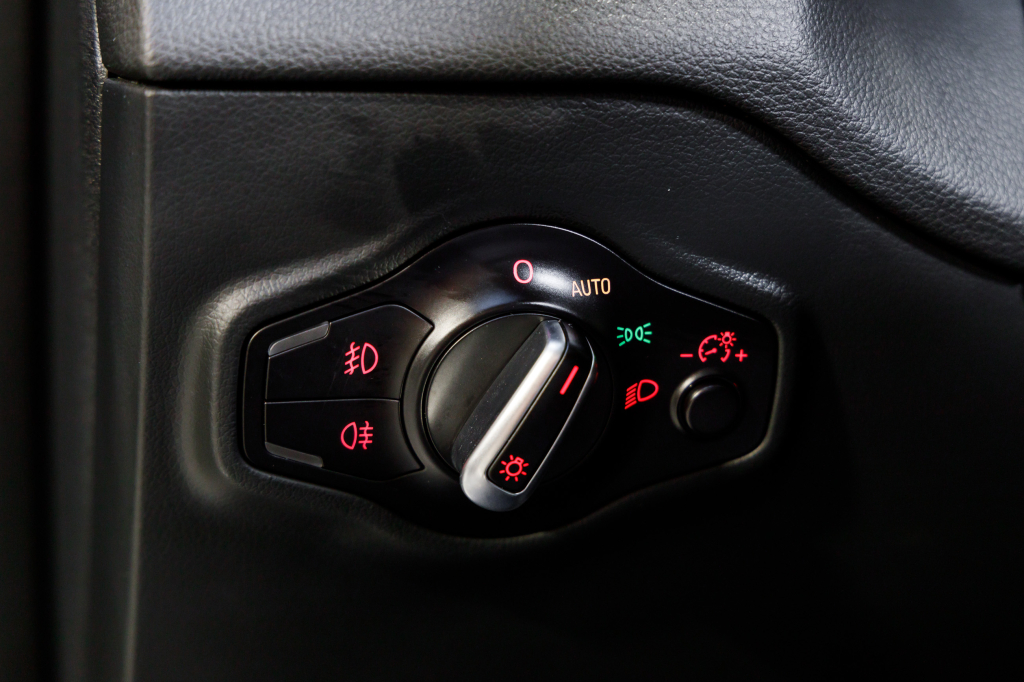 Audi Q5 Premium Plus 2015 фото 27