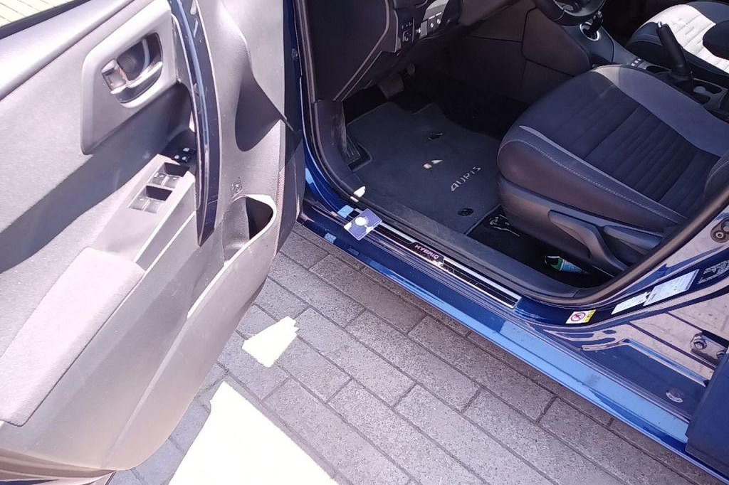 Toyota Auris Touring Sports 2016 photo 14