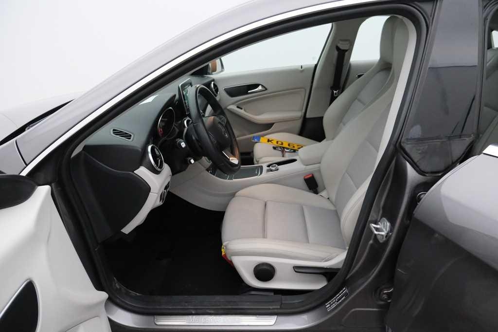 Mercedes-Benz CLA-Klasse 2017 photo 6