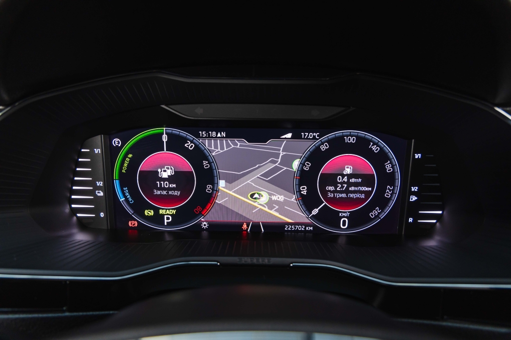 Skoda Superb Plug In Hybrid 2020 фото Skoda Superb Plug In Hybrid 2020 фото 35