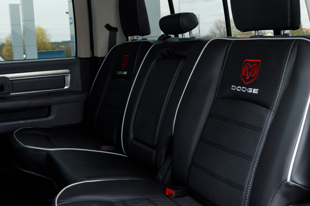 Dodge RAM 1500 SLT 2014 фото 24