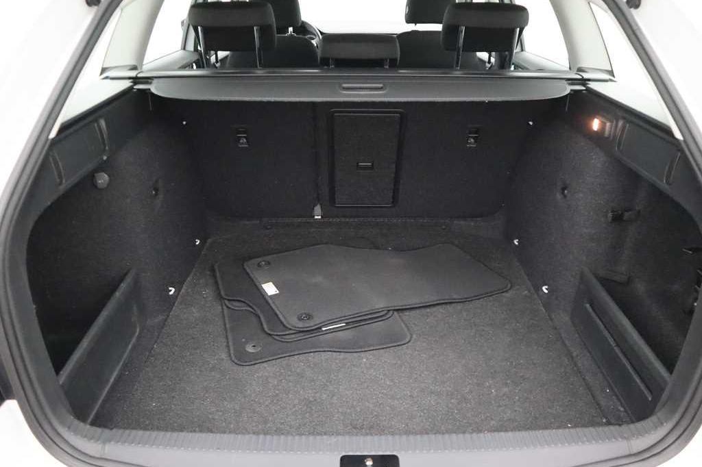 Skoda Octavia Combi 2017 photo 5