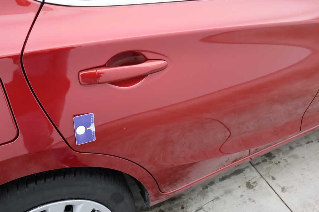 Nissan Pulsar 2017 фото 7