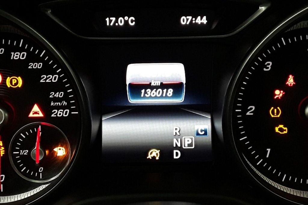 Mercedes-Benz CLA 2017 photo 2