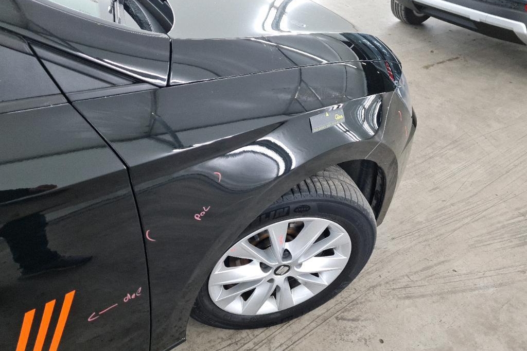 SEAT Leon 2018 фото 47