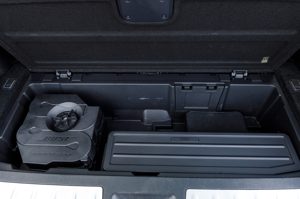 Infiniti QX60 HYBRID 2017 photo 17