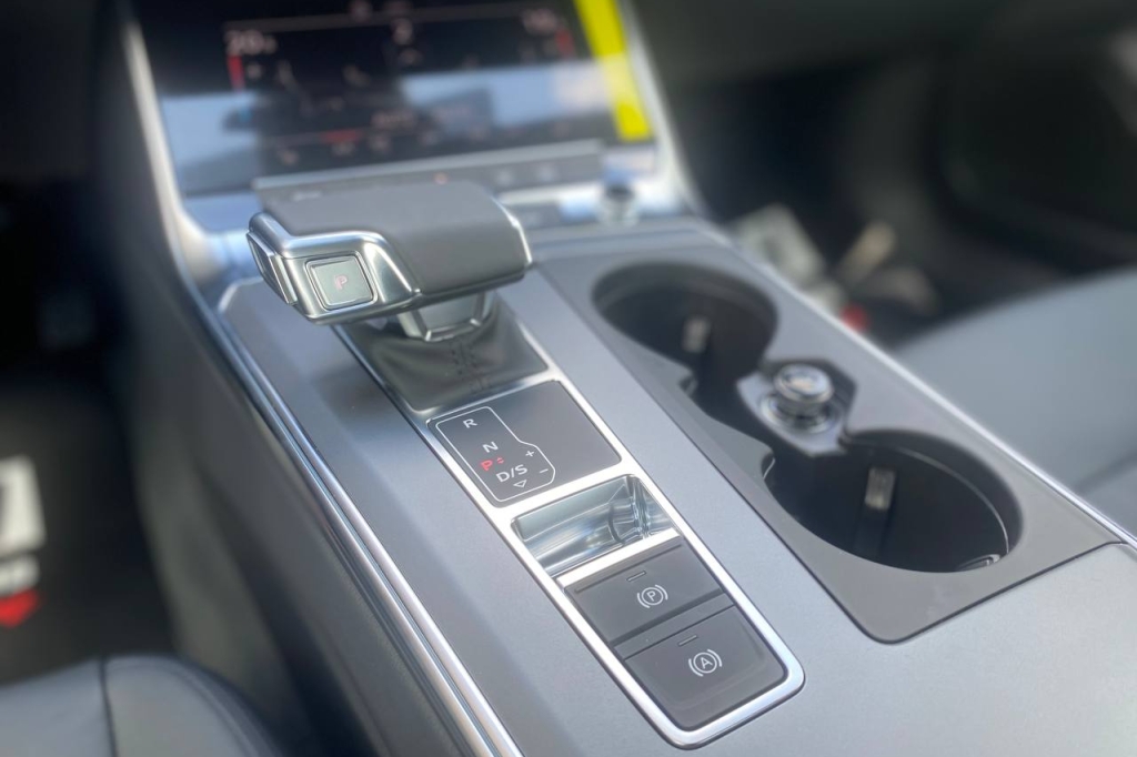 Audi A6 40TDI 2023 фото 18