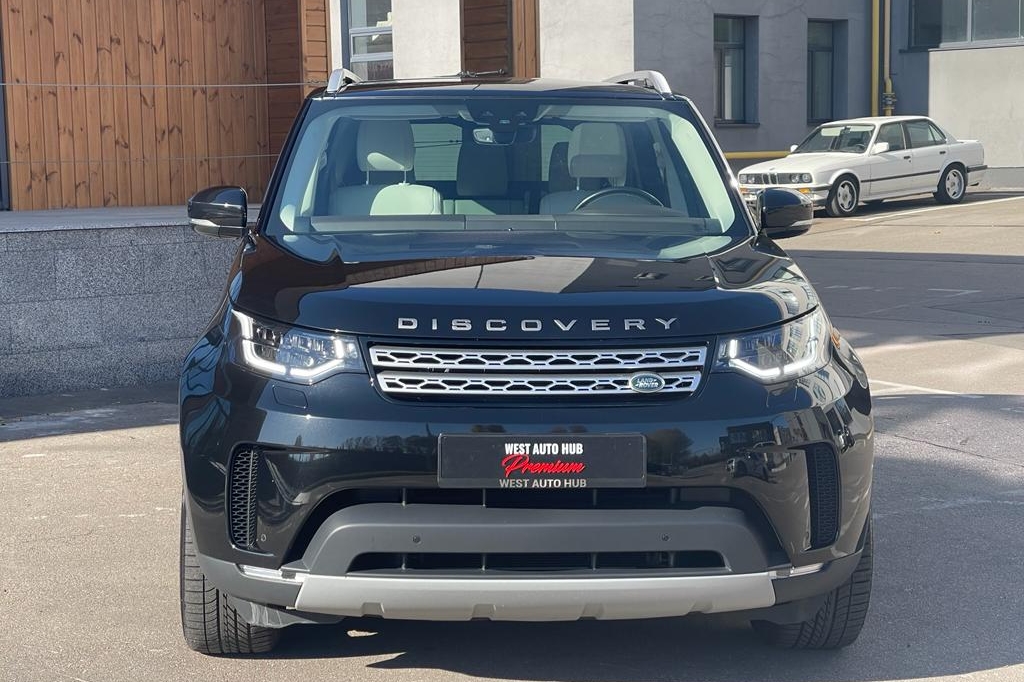 Land Rover Discovery HSE 3.0TDi 2018 photo 2