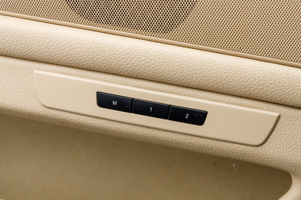 BMW 528 Xdrive 2012 фото 1