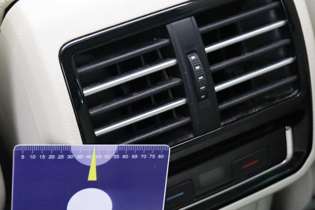 Volkswagen Passat Variant 2017 фото 12