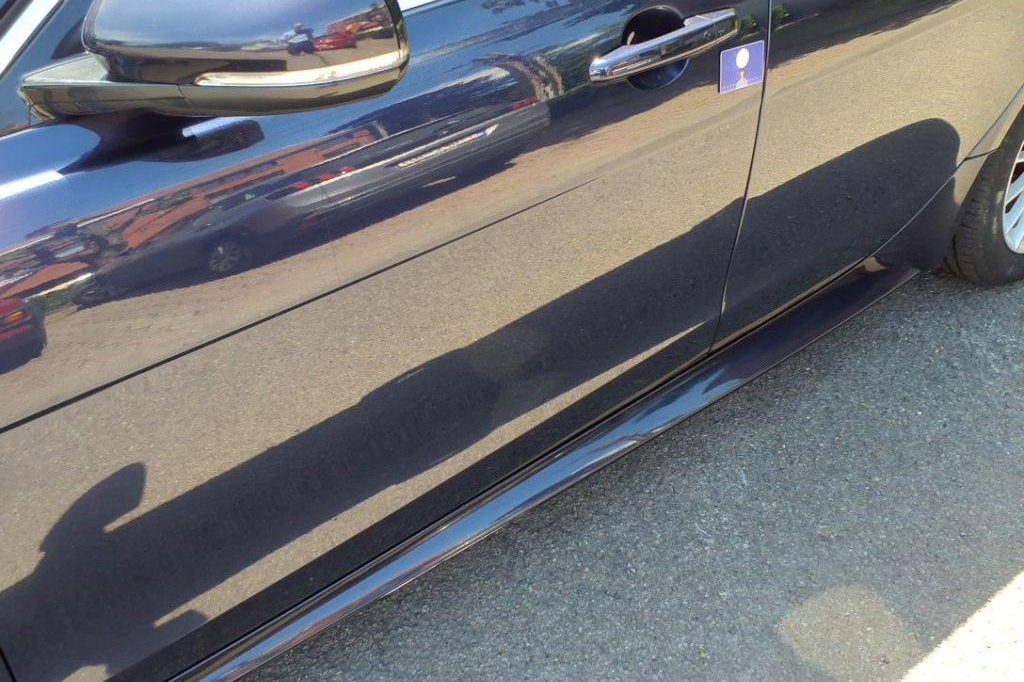 Jaguar XE 2017 фото 16