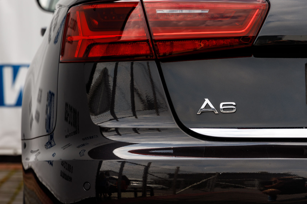 Audi A6 TDI quattro 2016 фото 36