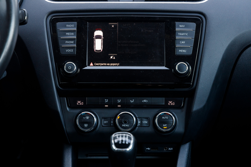 Skoda Octavia A7 Greenline photo 19