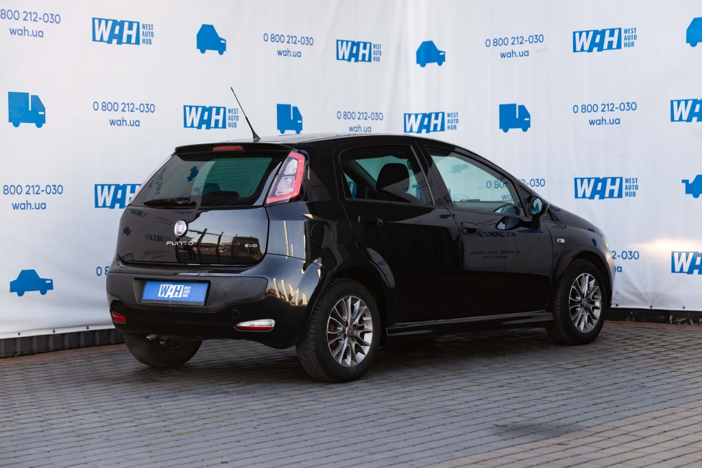 Fiat Punto Evo 2011 photo 6