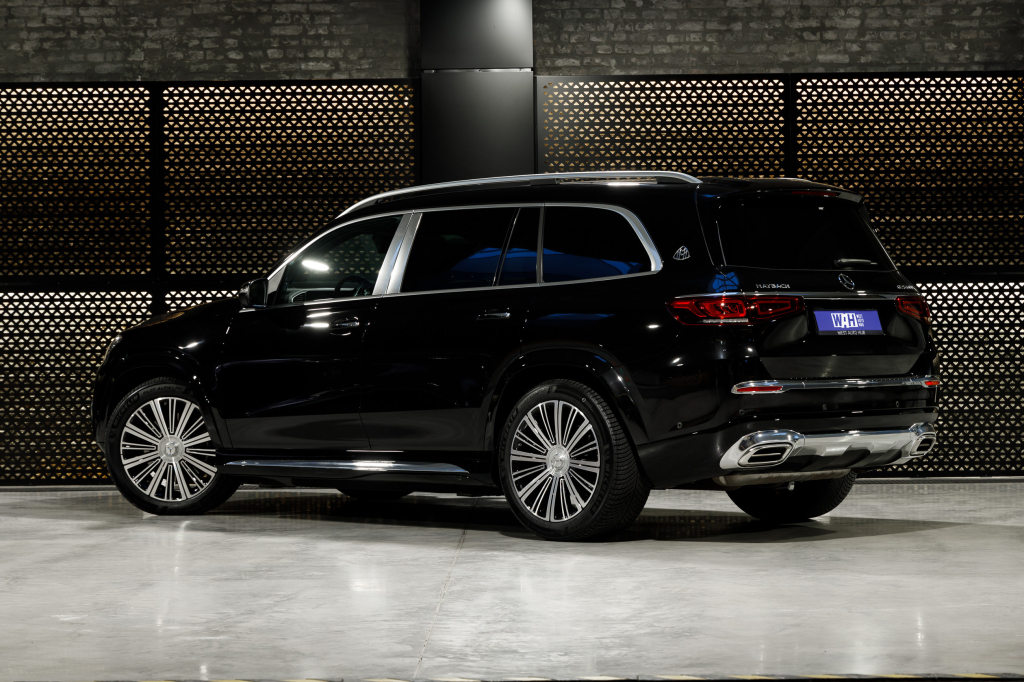 Mercedes-Benz Maybach GLS 600 2022 photo 3
