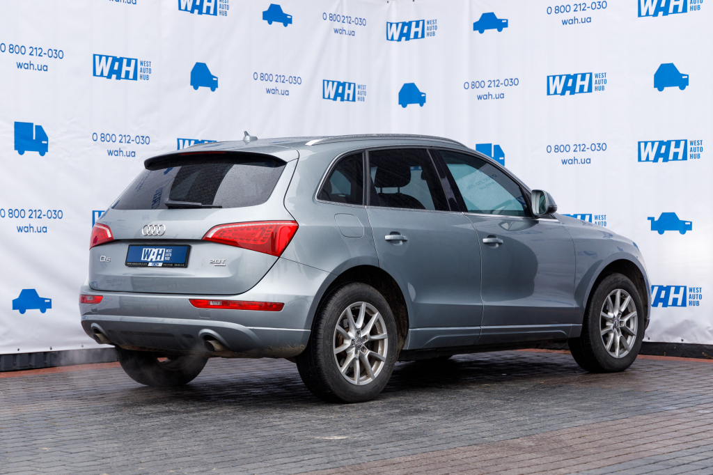 Audi Q5 Premium Plus 2010 фото 2