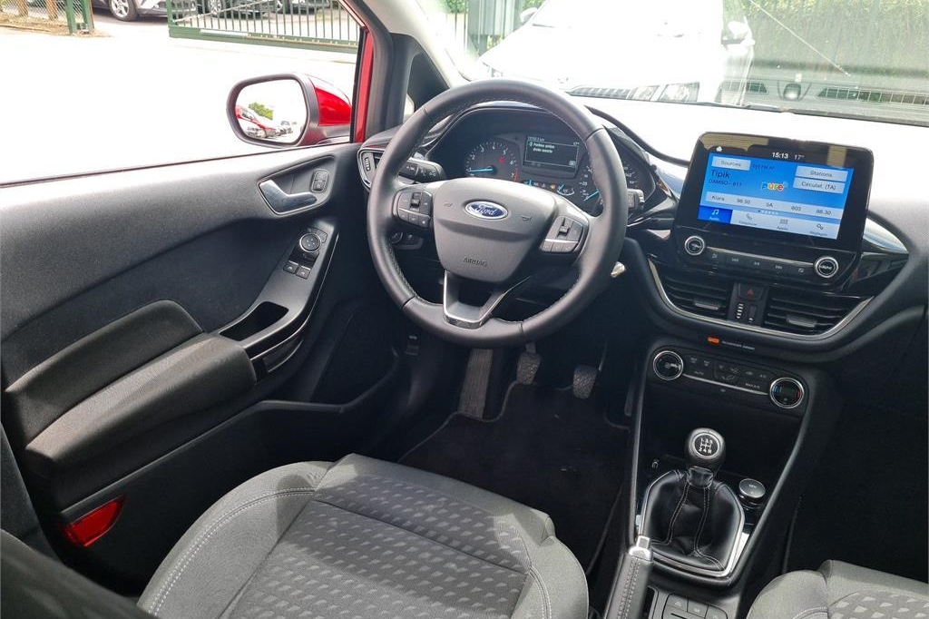 Ford Fiesta 2019 фото 6