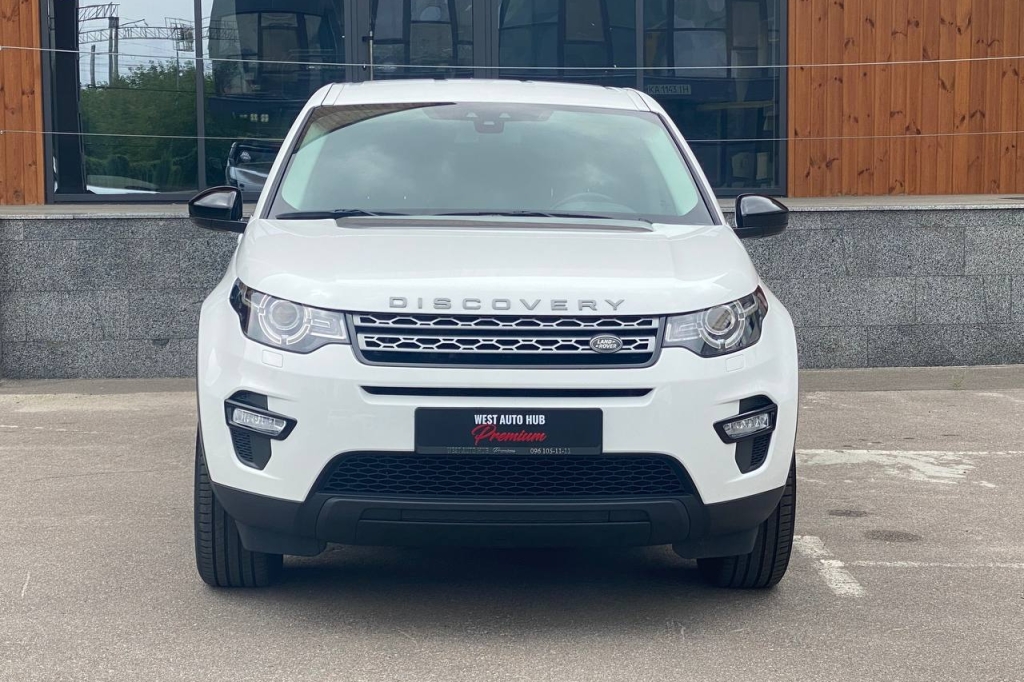 Land Rover Discovery Sport 2017 photo 1