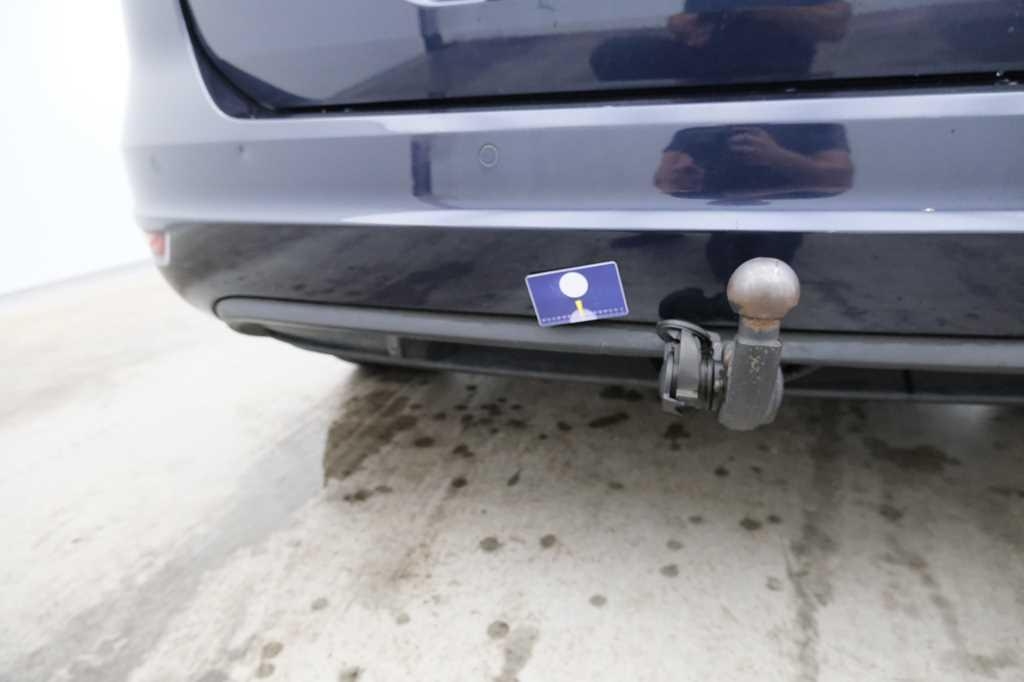 Volkswagen Sharan 2016 photo 37