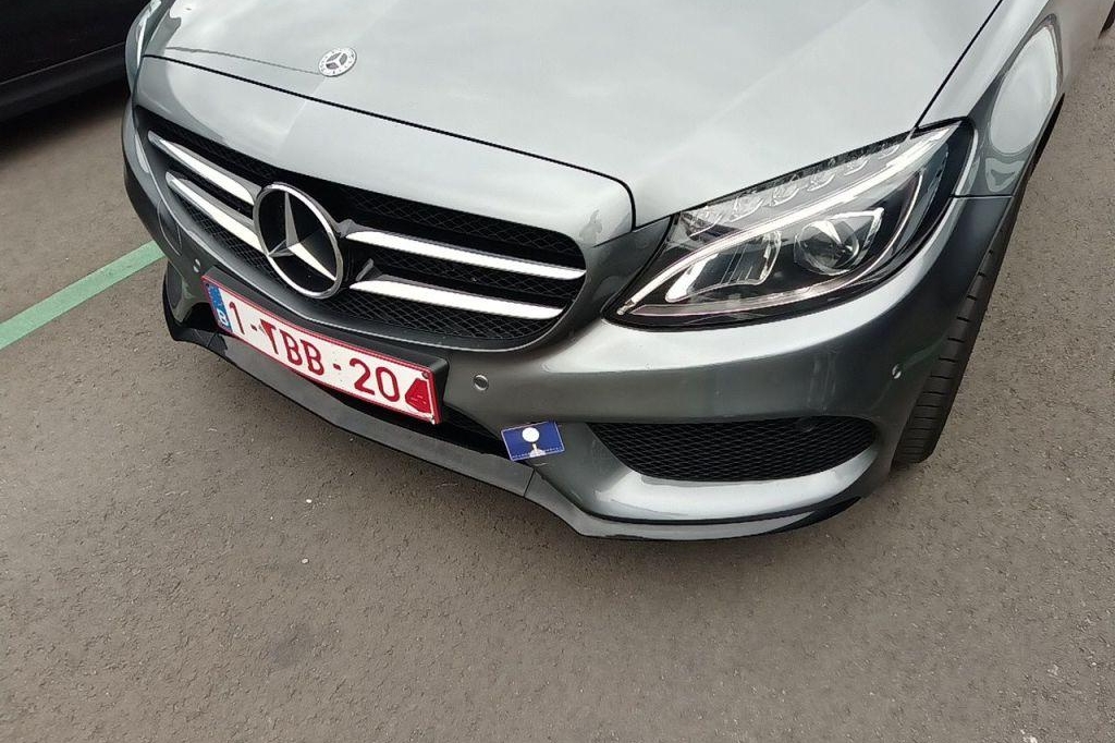 Mercedes-AMG C-Klasse 2017 фото 28