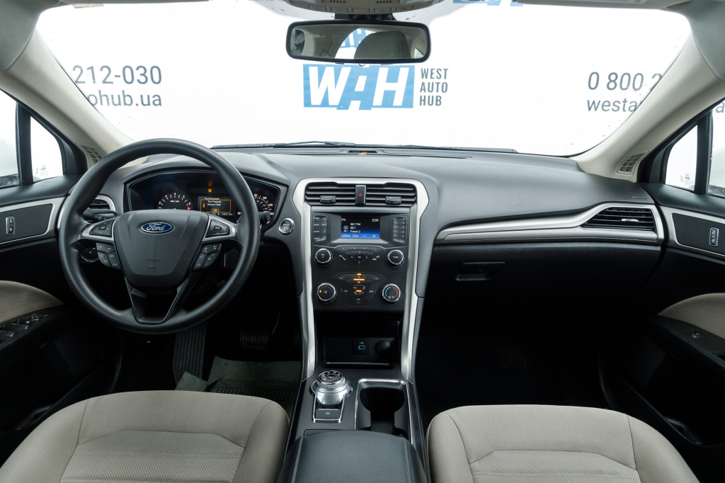 Ford Fusion S 2019 фото 12