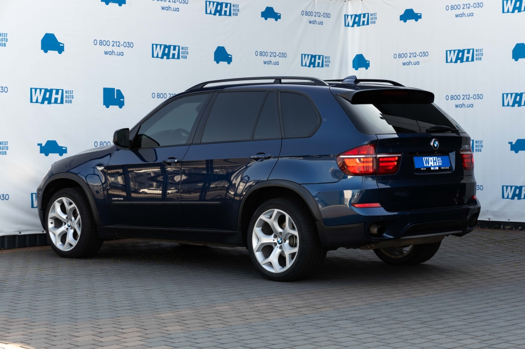 BMW X5 Xdrive 35i 2012 фото BMW X5 Xdrive 35i 2012 фото 6