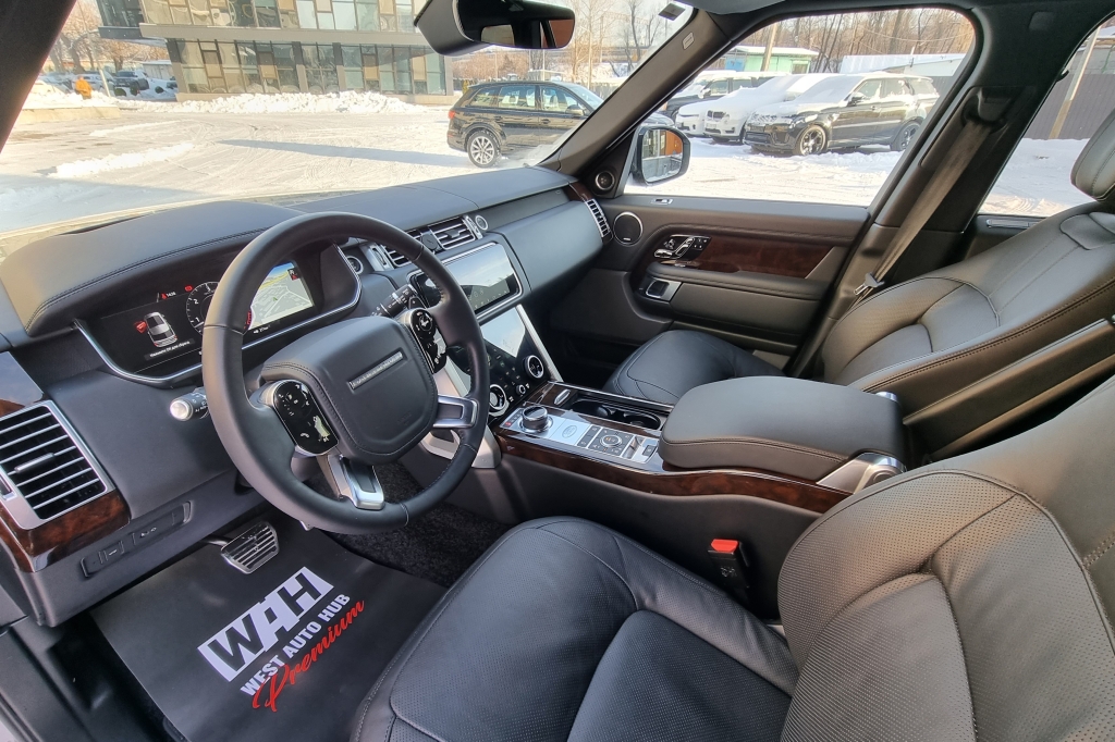 Land Rover Range Rover VOGUE 2020 photo 9