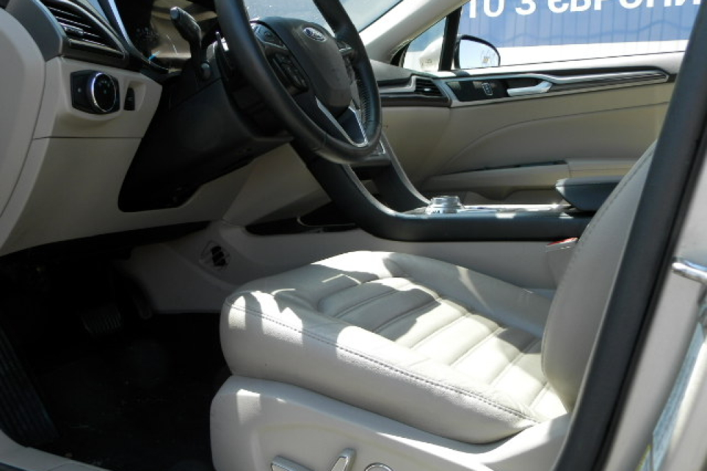 Ford Fusion SE Plus 2017 фото 15
