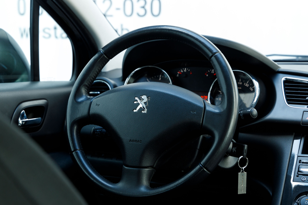 Peugeot 3008 2015 photo 22