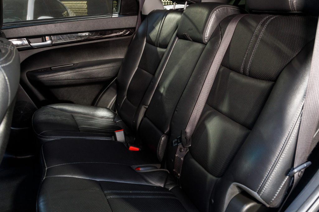 Kia Sorento LX photo 34