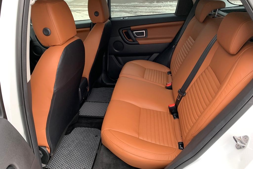 Land Rover Discovery Sport 2017 photo 22