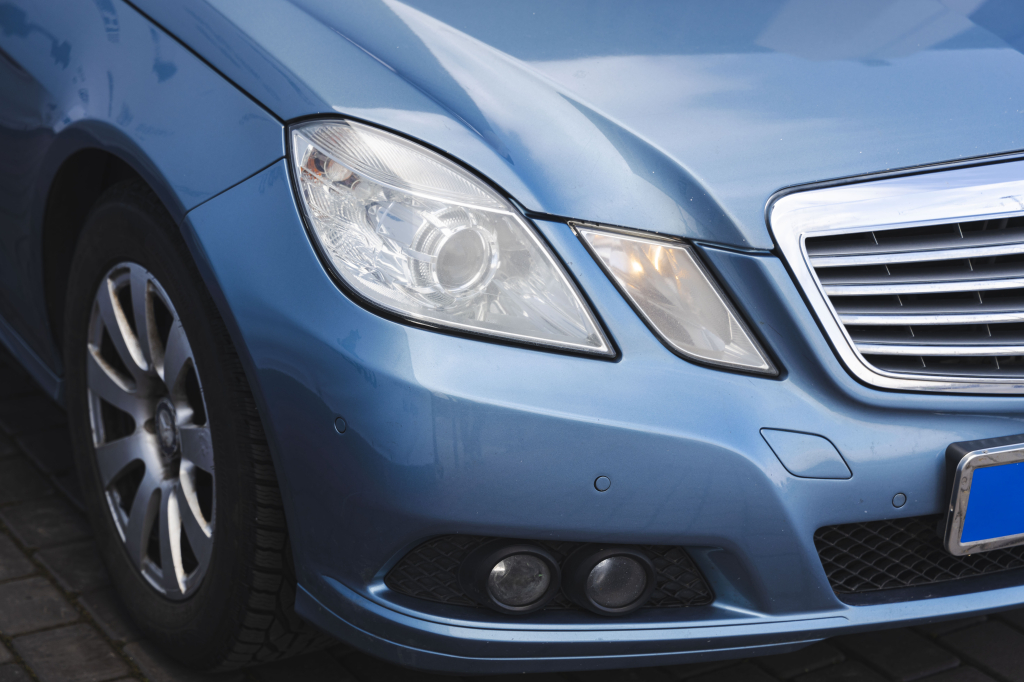 Mercedes-Benz E-Class 2010 photo 4