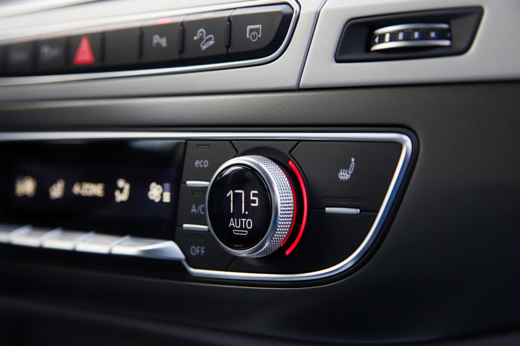 Audi Q7 S line TDI quattro 2017 photo 24