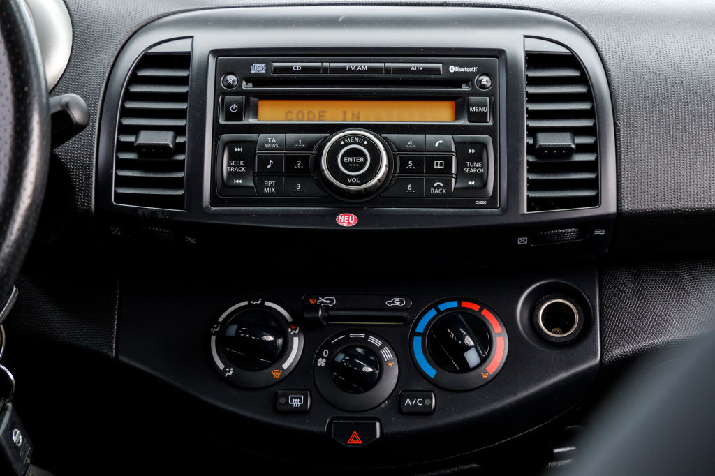 Nissan Micra III 2008 фото 7