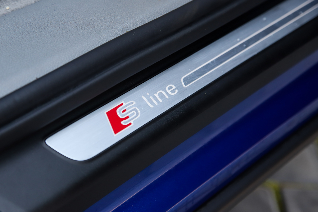 Audi Q7 S line TDI quattro 2017 photo 26