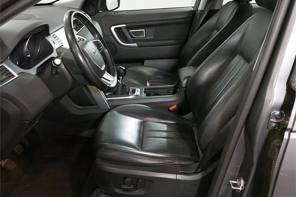 Land Rover Discovery Sport 2016 фото 4