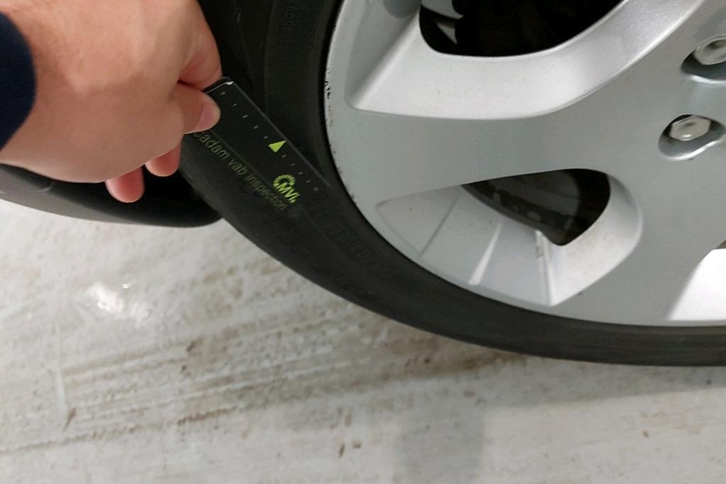 Land Rover Discovery Sport 2016 фото 20