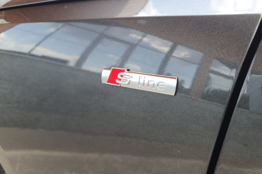 Audi A4 40 TFSI S-tronic 2023 photo 7