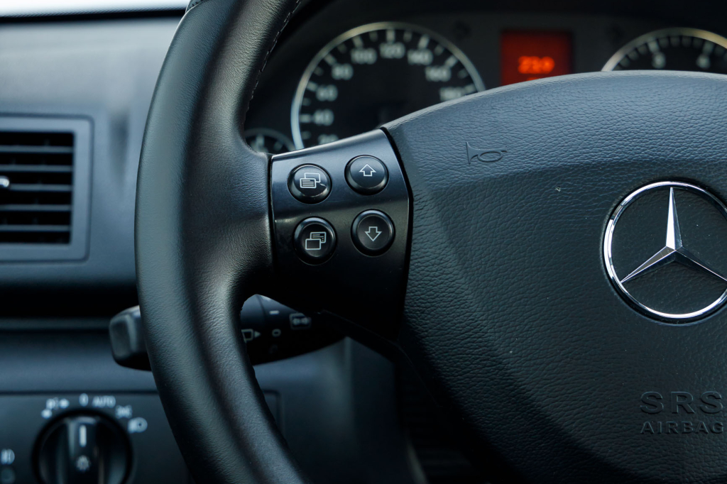 Mercedes-Benz A 150 2008 photo 11