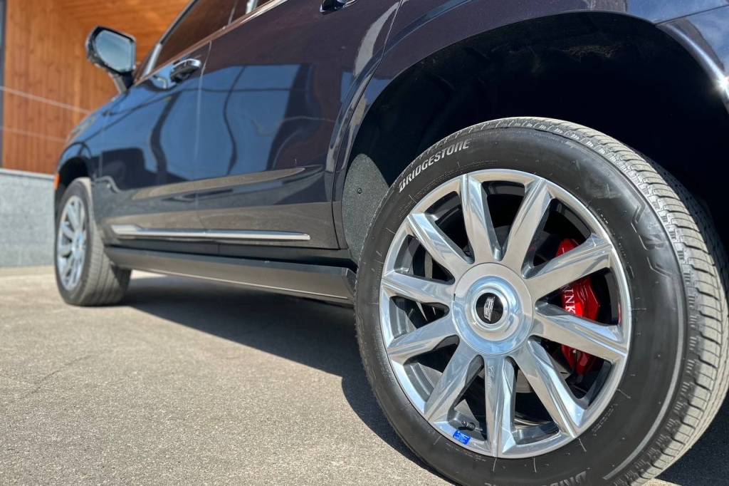 Cadillac Escalade Platinum 4WD 2022 фото Cadillac Escalade Platinum 4WD 2022 фото 10