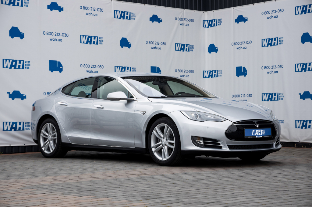 Tesla Model S 70D 2014 фото 3