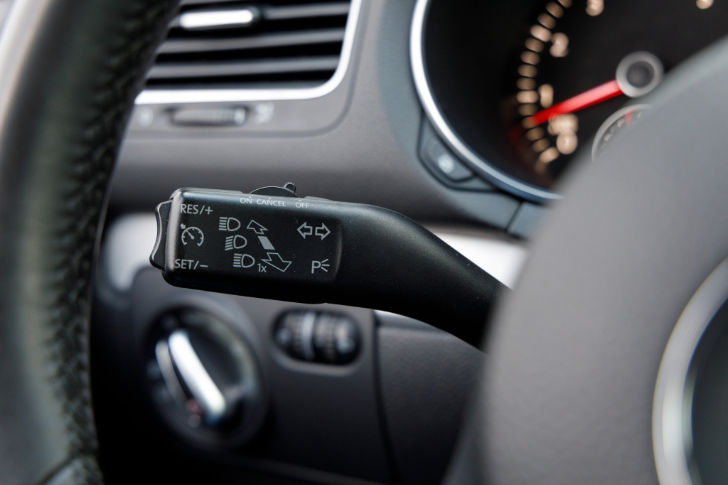 Volkswagen Golf VI TEAM фото 13