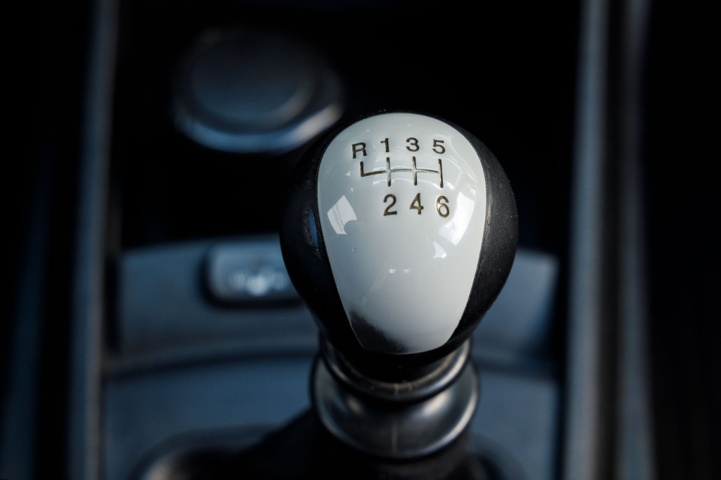 SsangYong Korando G20D 2012 photo 13