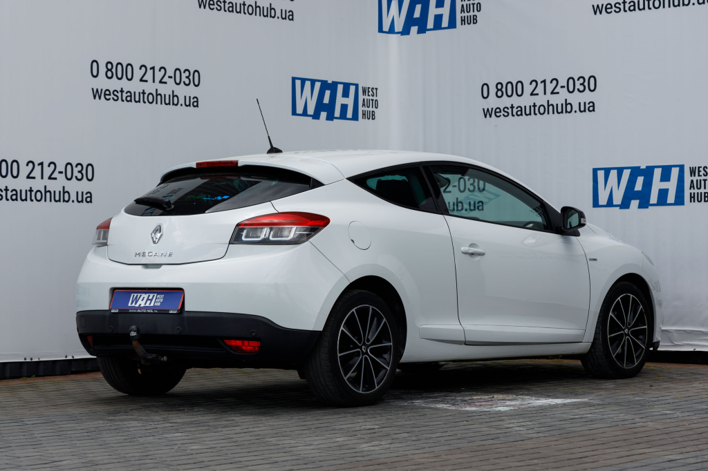 Renault Megane BOSE 2012 фото 3