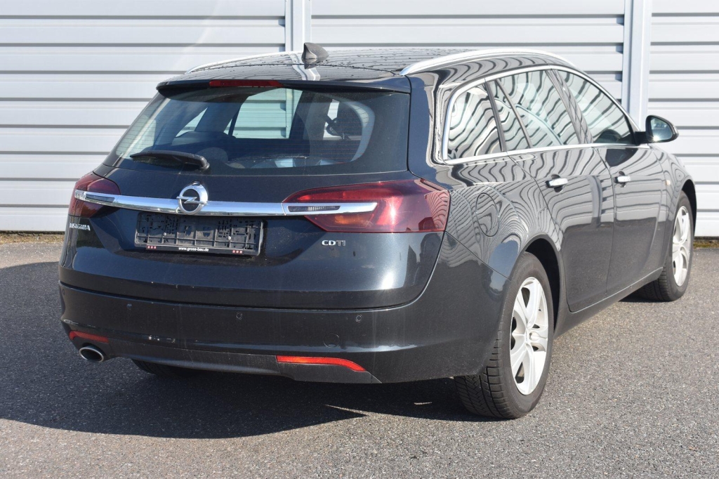 Opel Insignia Sports Tourer 2016 photo 6
